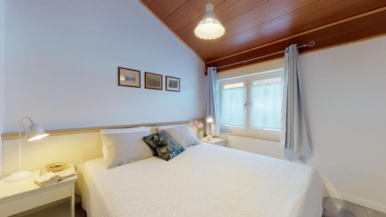 Lara Deluxe Superior 5 Star Apartment, Your Piece Of Heaven By The Sea & Park Novigrad Istria Eksteriør bilde
