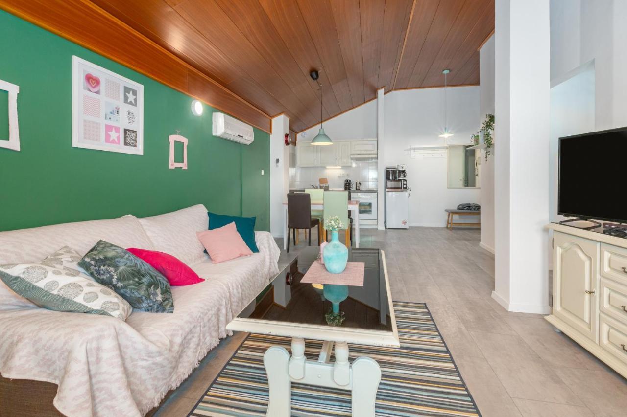 Lara Deluxe Superior 5 Star Apartment, Your Piece Of Heaven By The Sea & Park Novigrad Istria Eksteriør bilde