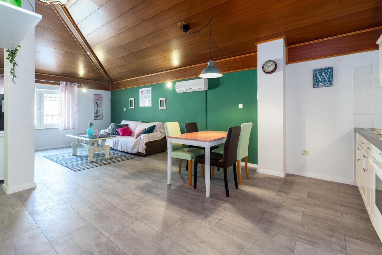 Lara Deluxe Superior 5 Star Apartment, Your Piece Of Heaven By The Sea & Park Novigrad Istria Eksteriør bilde